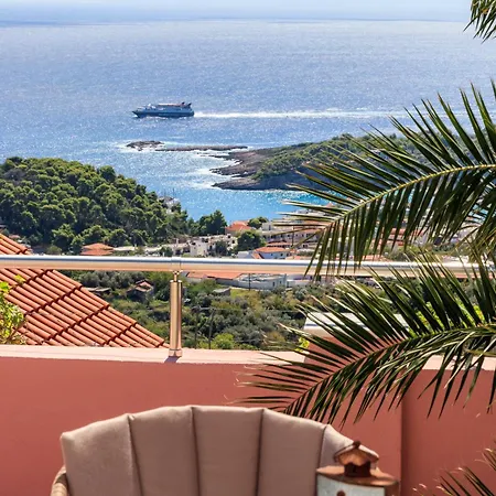 Aelios Villa Patitiri